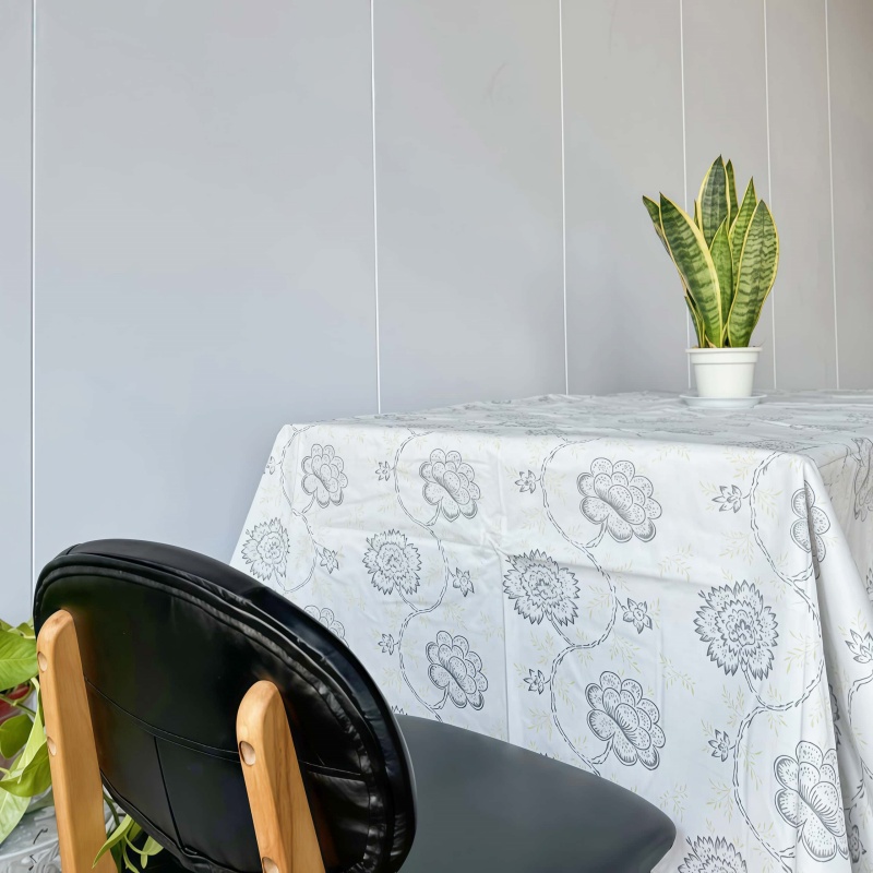 Charlotte Grey Easy Care Tablecloth