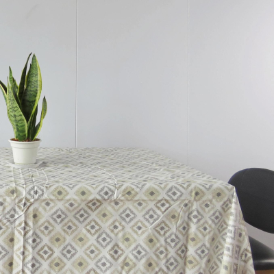 Diamond Pattern Waterproof Vinyl Tablecloth