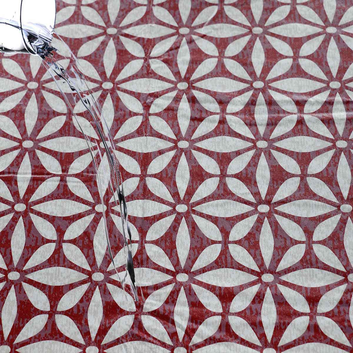 Elegant Red Pattern Tablecloth Elegant Red Pattern Tablecloth