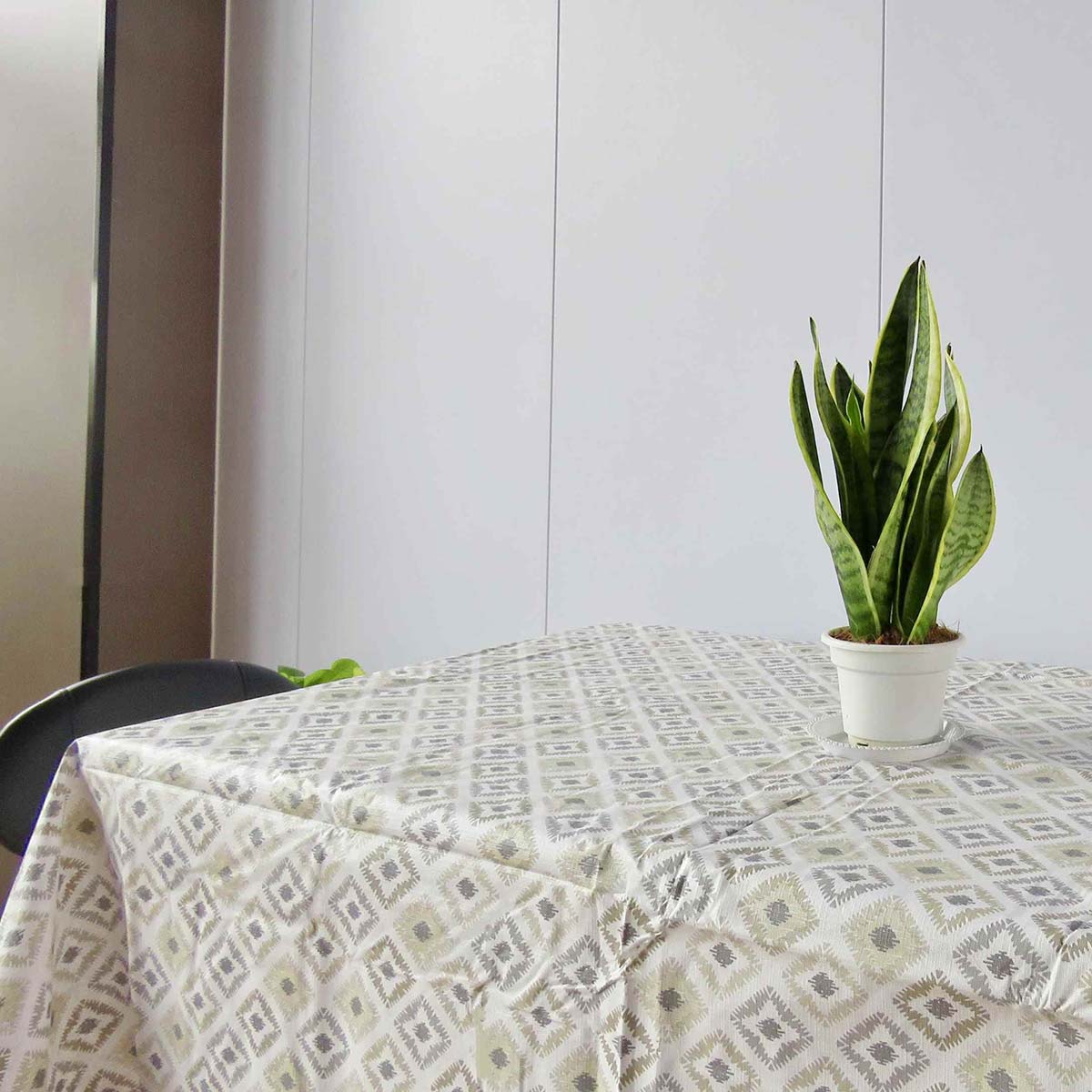 Nappe en vinyle imperméable à motif diamant